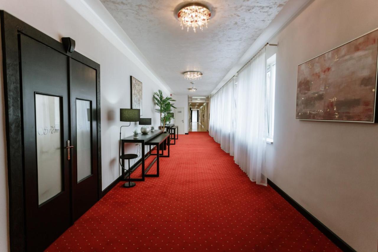 Hotel Srem Sremska Mitrovica Eksteriør billede